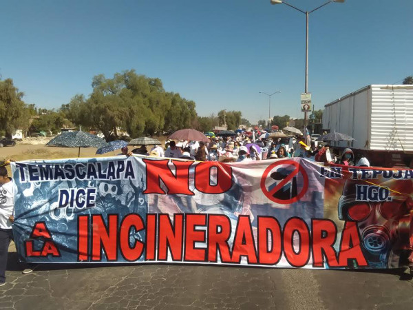 Marcha contra instalación de basurero en Tepojaco, Hgo.